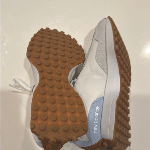 New Balance 327 White and Light Blue Sneakers - Picture 2 of 5